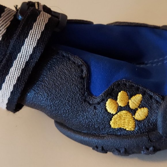 Petacc Water Resistant, Anti-Slip, Dog Snow Boots With Warm Paw Protector (4) - Picture 4 of 5